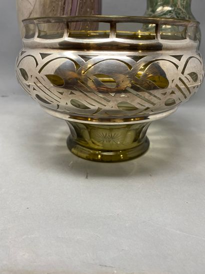 null Bel ensemble de vases 

Vase Murano polychrome de forme balustre
27 x 16 cm...