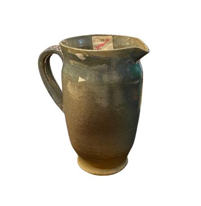 null Jacques & Michèle SERRE (born in 1936 and 1934)
Stoneware pitcher with a slightly...