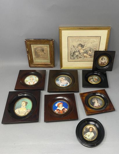 Lot of 9 miniatures presenting portraits...