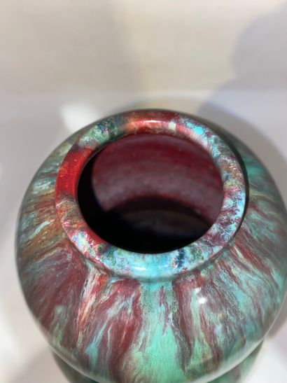 null GETE Félix - Vase double gourde en céramique vernissée verte et rouge 
signé...