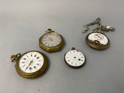 4 montres à gousset en métal et métal argenté dont gravées de figures équestres 4...