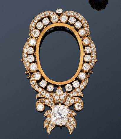 null Elément de bijou en or 18K (750) de forme ovale serti de diamants ronds de taille...