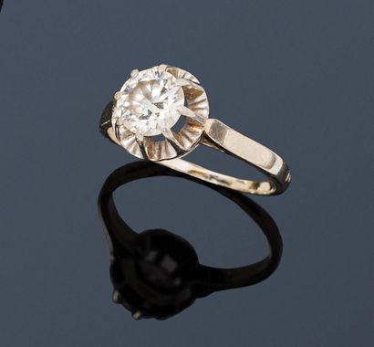 null Ring in 18K (750) white gold and platinum, set with a round old-cut diamond....