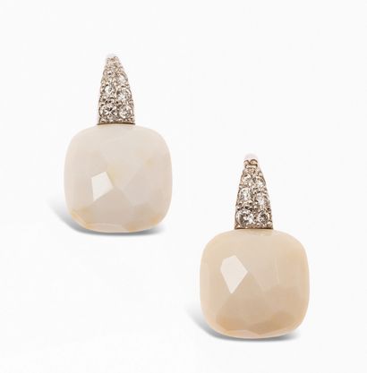 null POMELLATO
Pair of 18K (750) white gold sleeper earrings, Nudo model, each set...