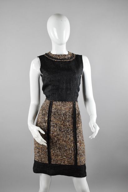 null DOLCE & GABBANA 

Dress in tweed and lining fabric featuring a random construction...