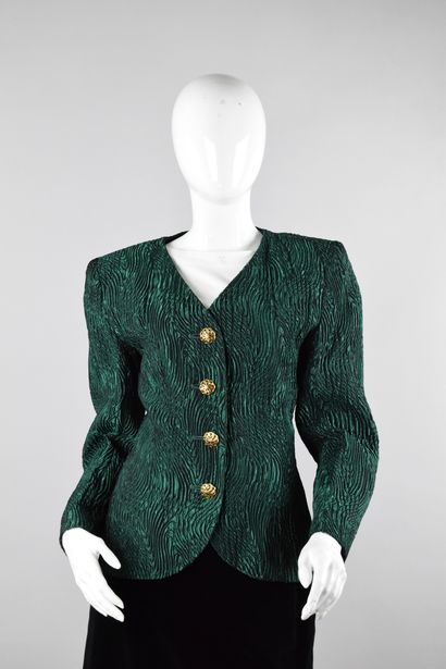 null YVES SAINT LAURENT Variation
Fall/Winter 1995

Rare green geometric quilted...