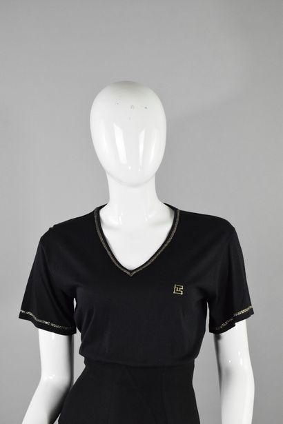 null TED LAPIDUS 

Black top with short sleeves and V-neck, partially embroidered...