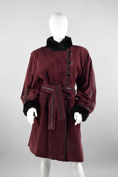 null YVES SAINT LAURENT Furs
Circa 1980

Large oversized long coat in burgundy suede,...