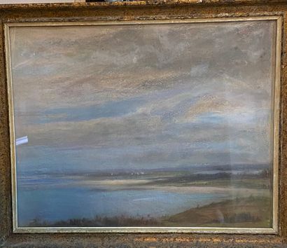 null Lot :
F. Cailloce, bord de mer, pastel signé en bas à droite 30 x 37 cm
M. Galula,...