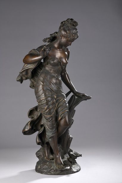null MOREAU Auguste, 1834-1917
Baigneuse aux roseaux
bronze à patine brune nuancée...