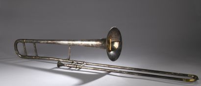 null Slide trombone in silver plated metal of the brand SELMER.
Marked "Registered....