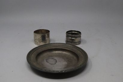 null Set in silver (Minerve):
- PUIFORCAT Emile, a coaster decorated with a laurel...