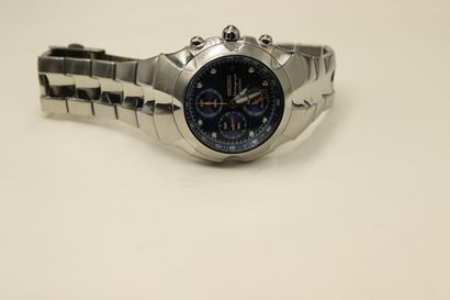 null SEIKO
Men's wrist watch in steel Chronograph 100 M. Circular case, blue metallic...
