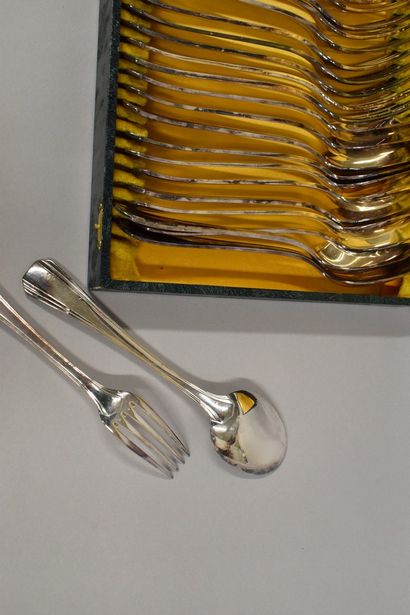 null CHRISTOFLE
Part of a silver-plated menagere including : 
- twelve forks 
- twelve...