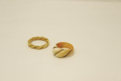 null Set of two bone and gold filament rings