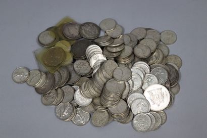 null Lot de pièces en argent dont 5, 10, 50 francs hercule,5 francs Cérès 5 francs...