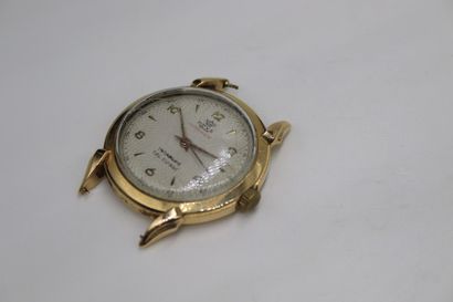 null Watch case in 18K (750) yellow gold, beige guilloche dial, Arabic numerals and...