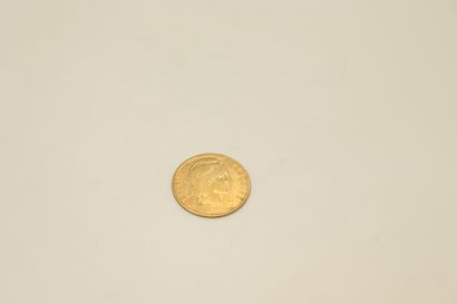 null Gold coin of 10 Francs au Coq (1906).
Weight 3.20g.