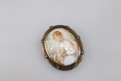 null 18K (750) yellow gold and silver brooch holding a painted miniature signed Le...