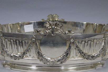 null CHRISTOFLE 
Silver-plated metal planter with decoration of foliage garland flanked...