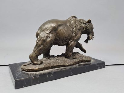 null MILO [Miguel Fernando LOPEZ said] (born 1955) 
Bear with salmon 
Bronze with...