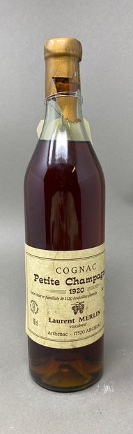 null 1 bouteille de COGNAC LAURENT MERLIN Petite Champagne 1920
Titrage : 41%
Contenance...