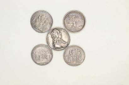 Lot of 5 silver medals 18th century
Louis...