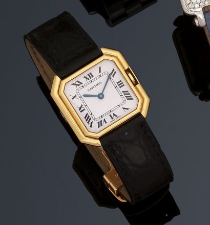 null CARTIER Belt 
About 1975
N° 780993315
18k (750) yellow gold men's wristwatch,...
