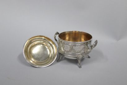 null Round covered sugar bowl in silver (950) decorated with garlands and cartouches,...