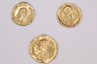 ROMAN EMPIRE 
Lot of 3 Triens of Theodosius,...