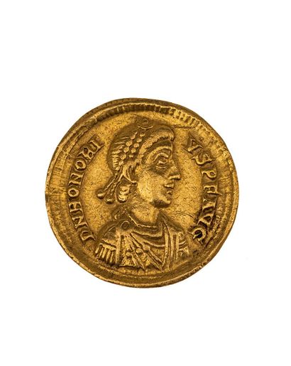 null EMPIRE ROMAIN - Honorius (395 - 402)
Solidus frappé à Milan 
C. 44 Ric 1206
...