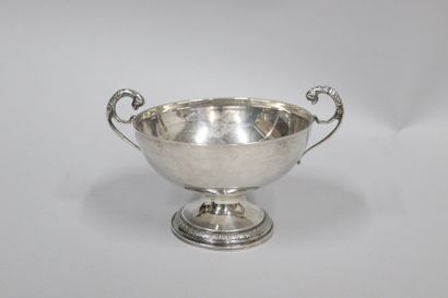 null Wedding cup in silver (950). The pedestal with doucine, the handles ended in...