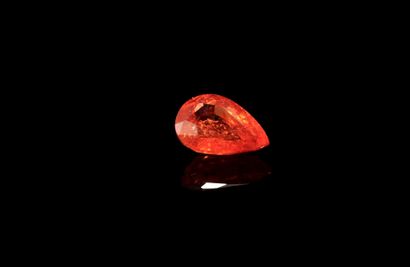 null Fanta orange pear garnet on paper. 
Weight : 1.12 ct.

Dimensions : 7.5mm x...