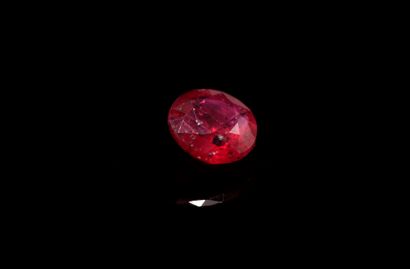 null Round ruby on paper.
Weight : 1.00 ct

Diameter : 5.8mm