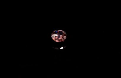 null Round purple sapphire on paper.
VS
Probably unheated.
Weight : 0.29 ct

Diameter...
