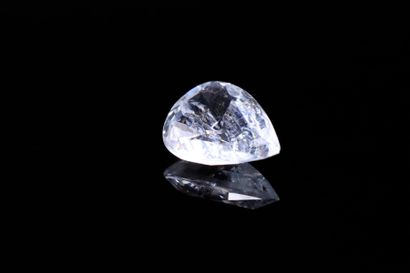 Pear aquamarine on paper.
Weight : 3.58 cts

Size:...