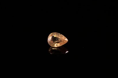 null Pear orange sapphire on paper.
Probably not heated.
Weight : 0.46 ct

Dimensions...