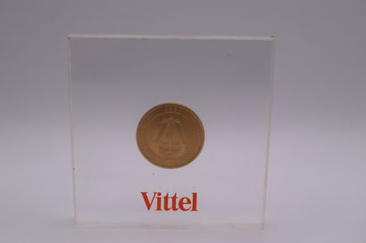 null Commemorative gold coin of Vittel celebrating 1000000000 bottles with the effigy...