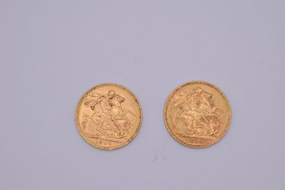 null Two gold coins of 1 sovereign Victoria (1897; 1900)

Weight : 15.90 g.