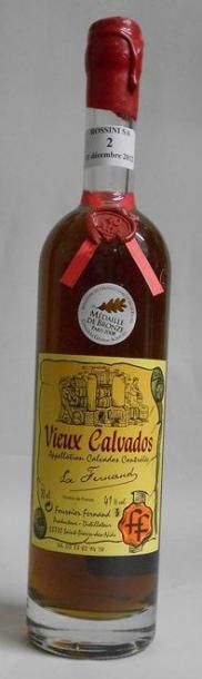 null 1 Bouteille CALVADOS, Fournier Fernand 40 ans