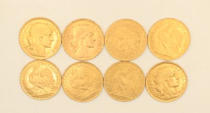Huit pièces en or de 20 francs au Coq

1901...