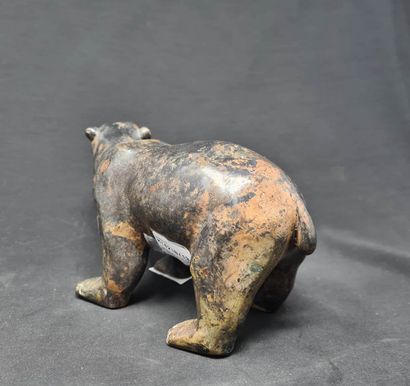 null CHENET Pierre (XX-XXI) 
Petit ours 
Bronze à patine brun roux nuancée, sur la...