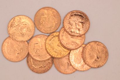 null Lot composed of 11 gold coins of 20 Fr with the Rooster (1908x3, 2x1900, 1902,...
