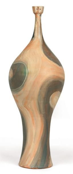 AGARD Jules (1905 -1986) Vase sculpture de femme. Terre de Vallauris, signature manuscrite...