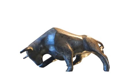 CHENET Pierre (XXe siècle)
Petit taureau
Bronze...