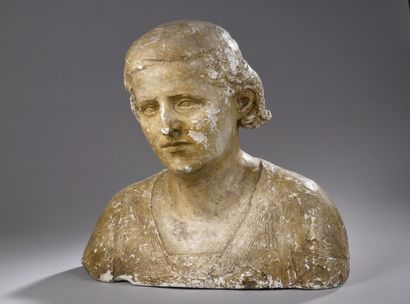 null CORNET Paul, 1892-1977
Buste de Madame L. 
moulage en plâtre à patine brun clair...