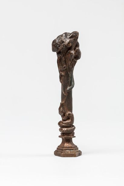 null FRÉMIET Emmanuel, 1824-1910
Singe défiant un serpent
cachet en bronze à patine...