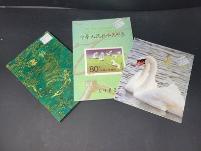 Trois plaquettes de timbres de Chine mod...