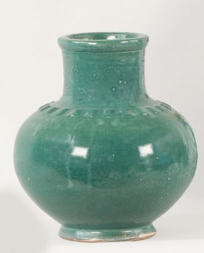 null Jacques LENOBLE Vase pansu à épaulement, grès, vers 1930. Forme pansue sur talon,...