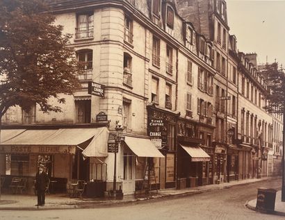 null Paris
A l’angle du Boulevard Saint Germain, rue du Bac, c. 1900
Grand tirage...